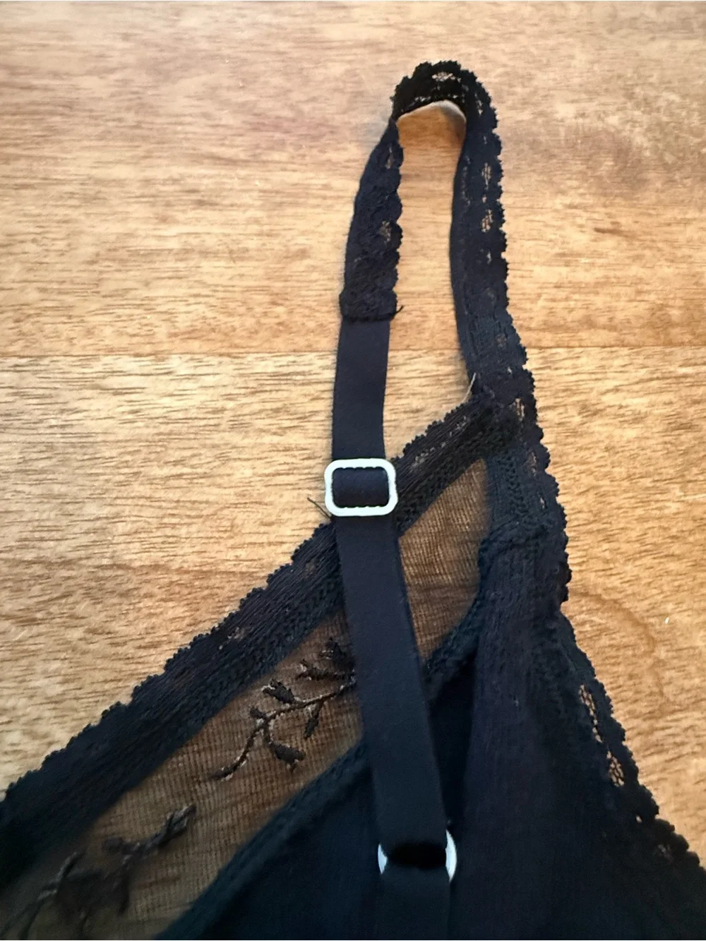 Free People. Black Cotton Lace/Pointelle Cami Tank. Size Small.